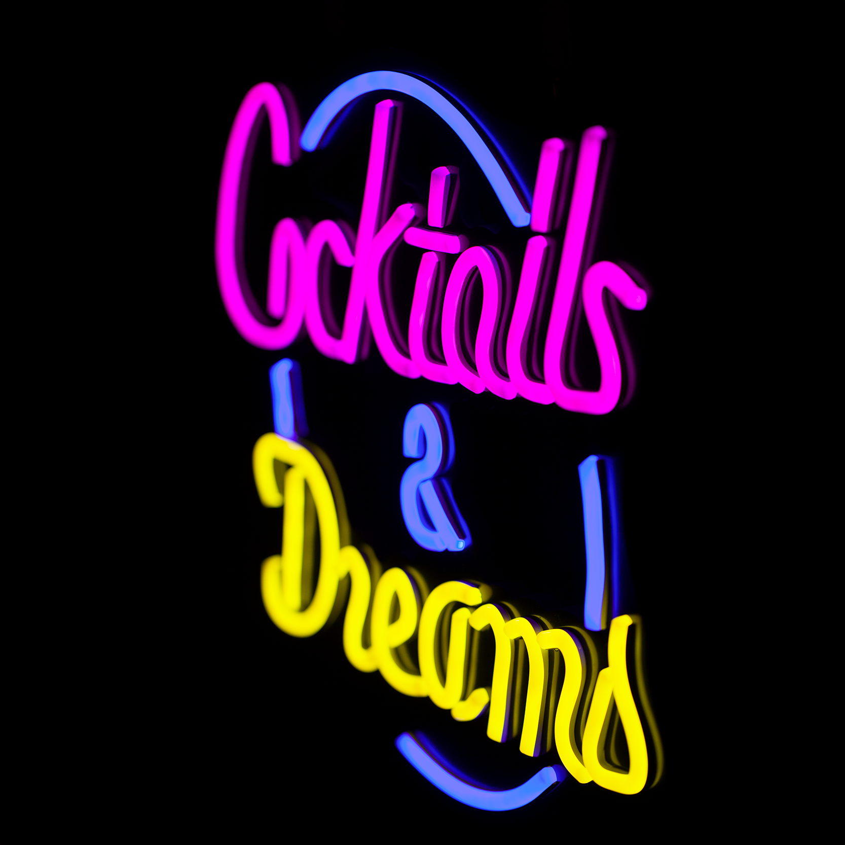 Pink Cocktails and Dreams neon bar sign for nightclub wall decor