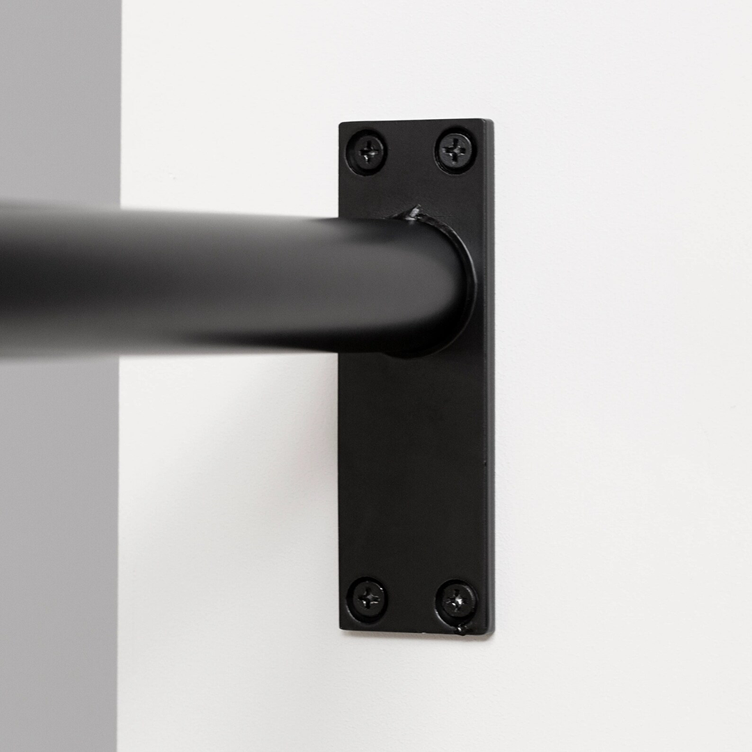 Size guide showing dimensions for 12 inch to 24 inch round and square signs